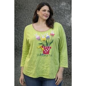 CJ Banks Women’s 1X Lime Green Easter Bunny Tulip Graphic Top 3/4 Sleeve Plus